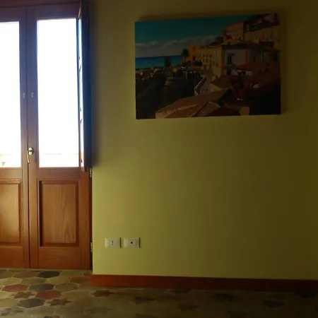 شقة A Casa Di Anna - Vista Mare Nel Centro Storico