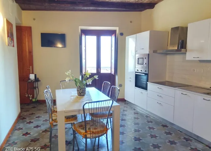 A Casa Di Anna - Vista Mare Nel Centro Storico * Amantea